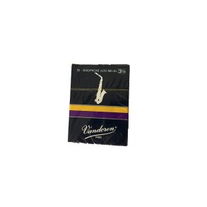 Vandoren SR2135 alto saxophone reeds 3.5