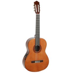 Yamaha CX40II Classical acoustic/electric guitar