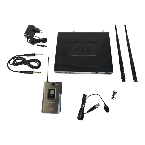 JTS Trdls mikrofonst med beltpack og knaphulsmikrofon