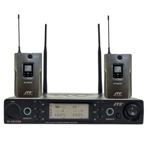 JTS Trdls mikrofonst med 2 beltpack og knaphulsmikrofoner