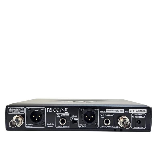 JTS Trdls mikrofonst med 2 beltpack og knaphulsmikrofoner