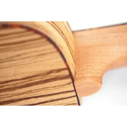 Reno RU210 Ukulele 