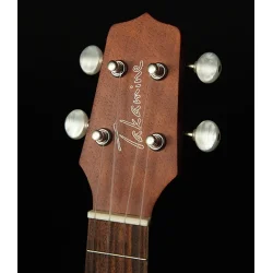 Takamine EGU-S1 Sopran Ukulele med pickup